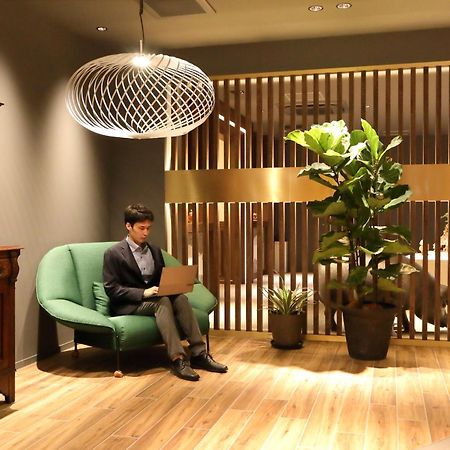 Osaka Corona Hotel Bagian luar foto