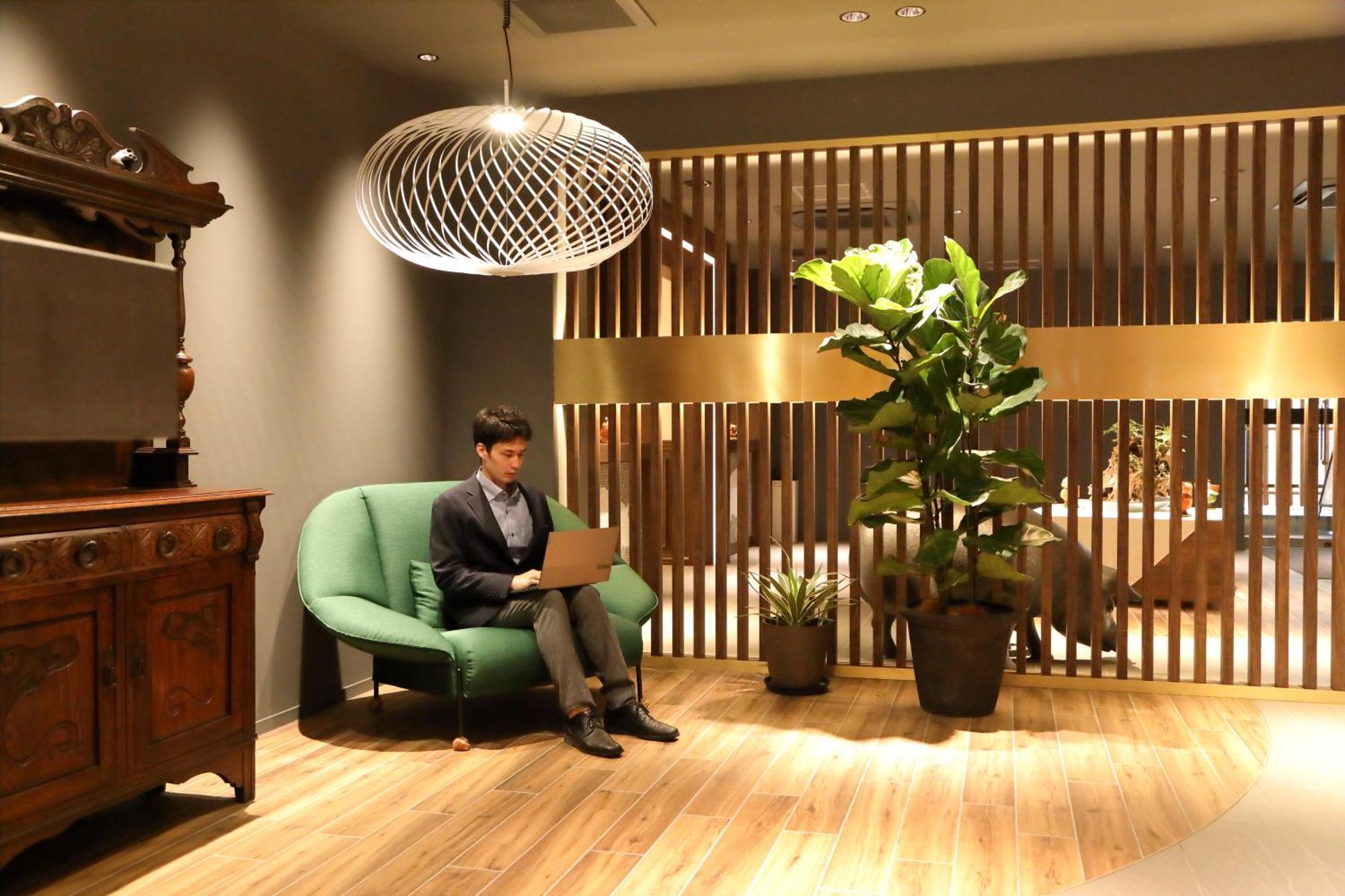 Osaka Corona Hotel Bagian luar foto